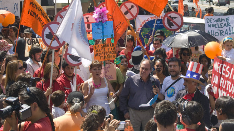 « Le Chili va enfin approuver le traité sur l’interdiction des armes nucléaires », Tomás Hirsch