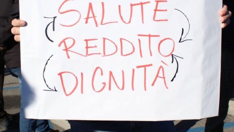 Salute reddito dignità