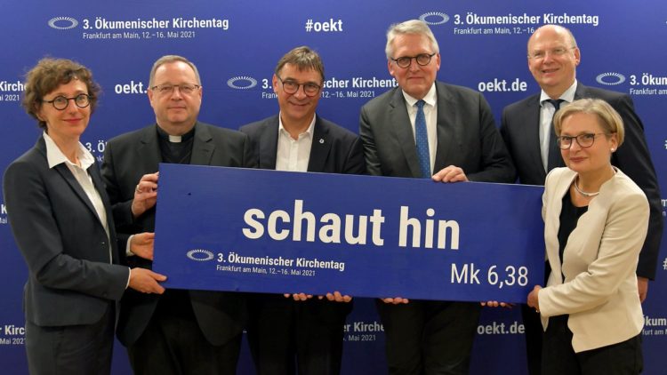 Befremden über Auftritt von NATO-Generalsekretär und Minister a.D. de Maizière beim Kirchentag