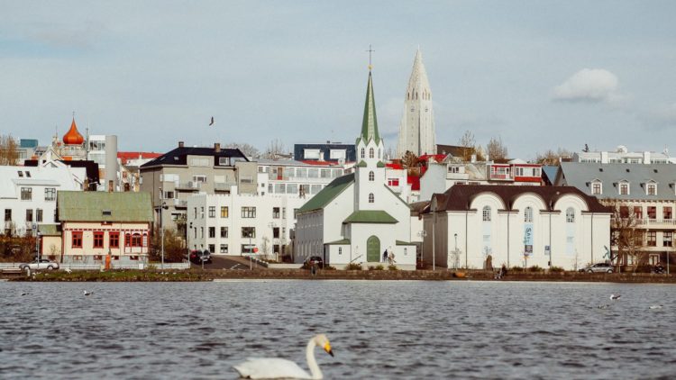 4-Tage-Woche in Island: 9 von 10 Isländer:innen haben Anspruch auf kürzere Arbeitszeiten