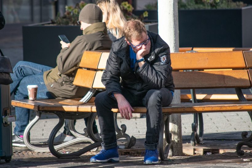 La jeunesse veut incarner le présent, pas le futur