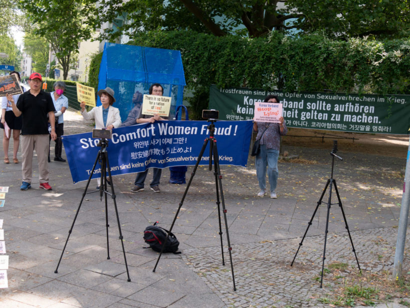 Die Friedensstaue bleibt!