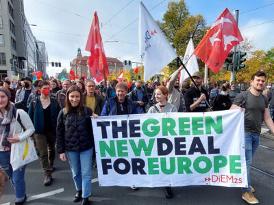 #SolidarischerHerbst: Deutschlandweit demonstrieren 24.000 Menschen für soziale Sicherheit und gegen fossile Abhängigkeit